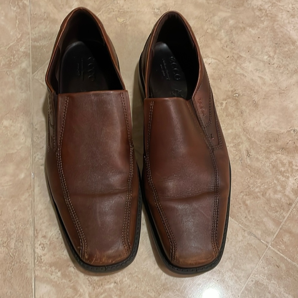 Mens Ecco Brown loafers in size 13